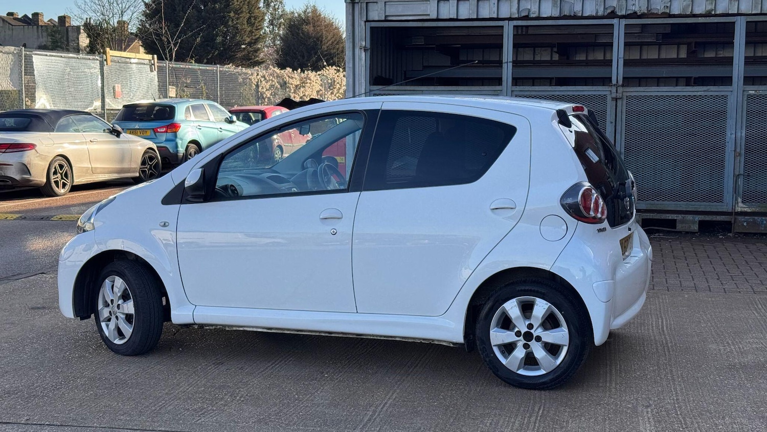 Used Toyota AYGO 2012 for sale - 77723567: Photo 12