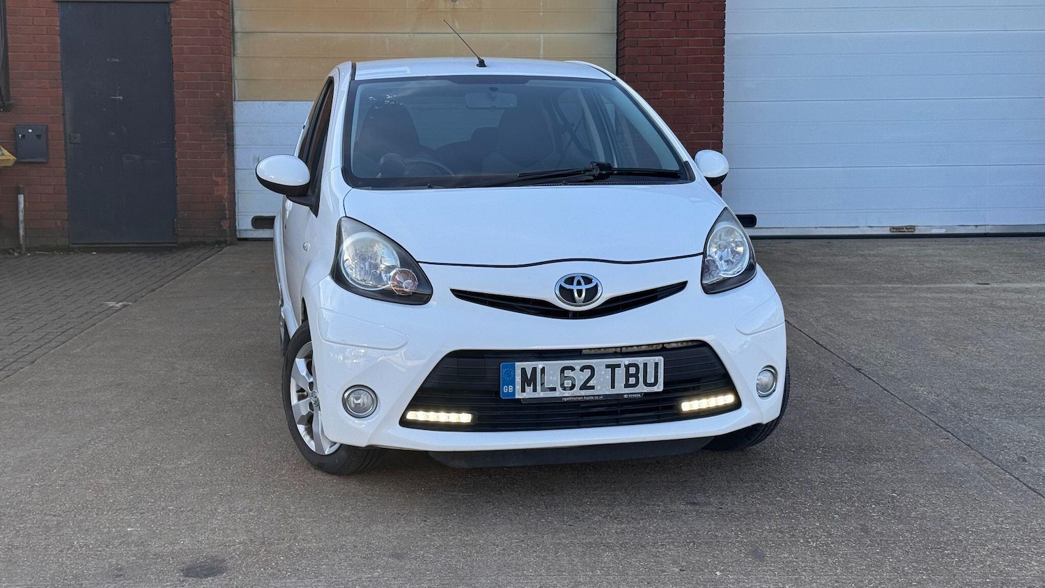 Used Toyota AYGO 2012 for sale - 77723567: Photo 3