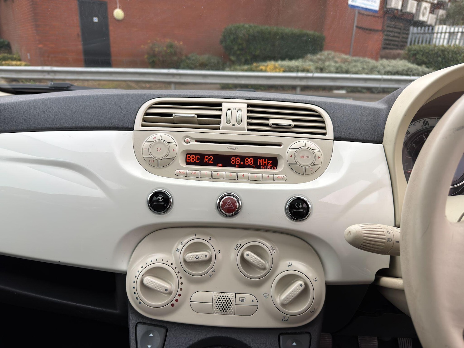 Used Fiat 500 2010 for sale - 77060299: Photo 19