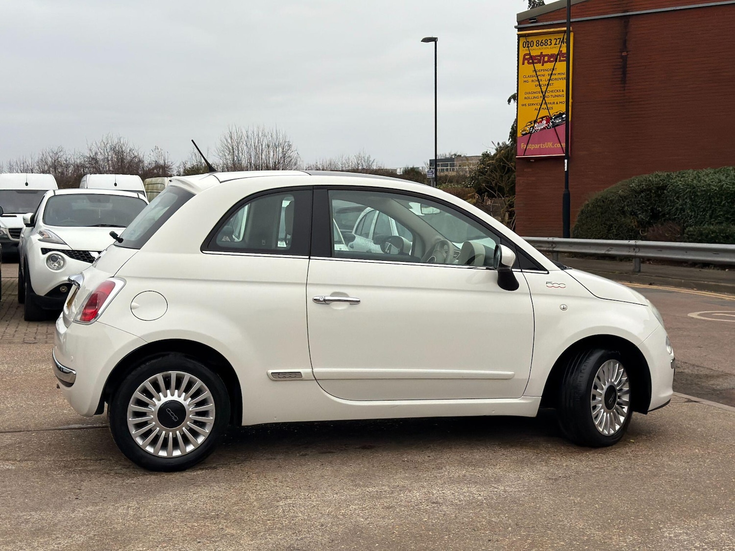 Used Fiat 500 2010 for sale - 77060299: Photo 6