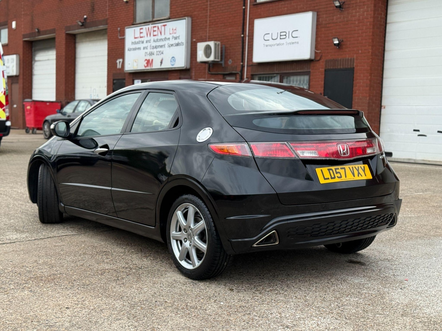 Used Honda Civic 2007 for sale - 76109693: Photo 21