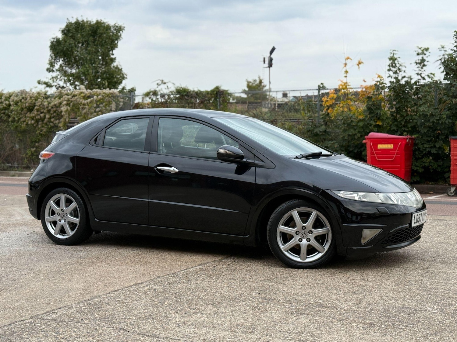 Used Honda Civic 2007 for sale - 76109693: Photo 4