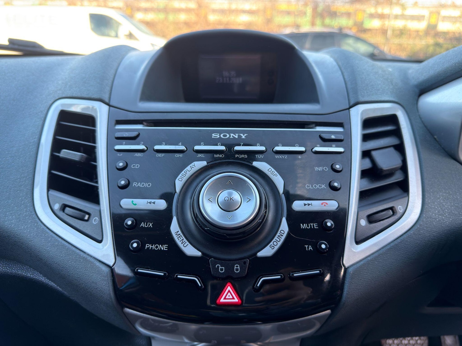 Used Ford Fiesta 2010 for sale - 78033954: Photo 19