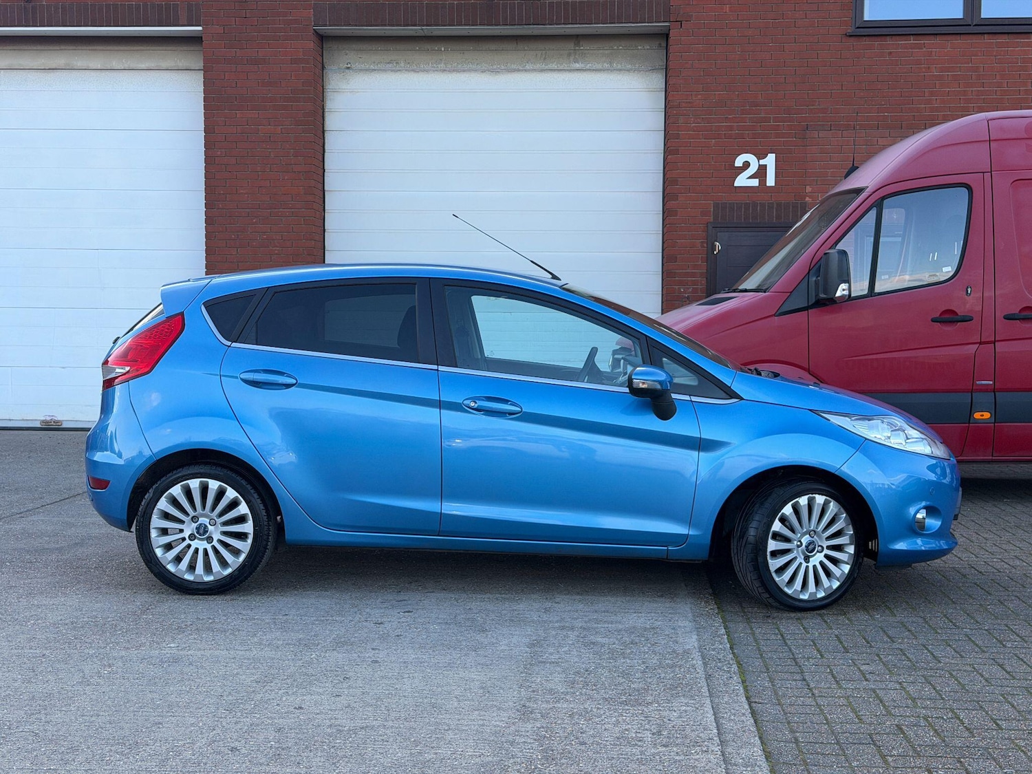 Used Ford Fiesta 2010 for sale - 78033954: Photo 6