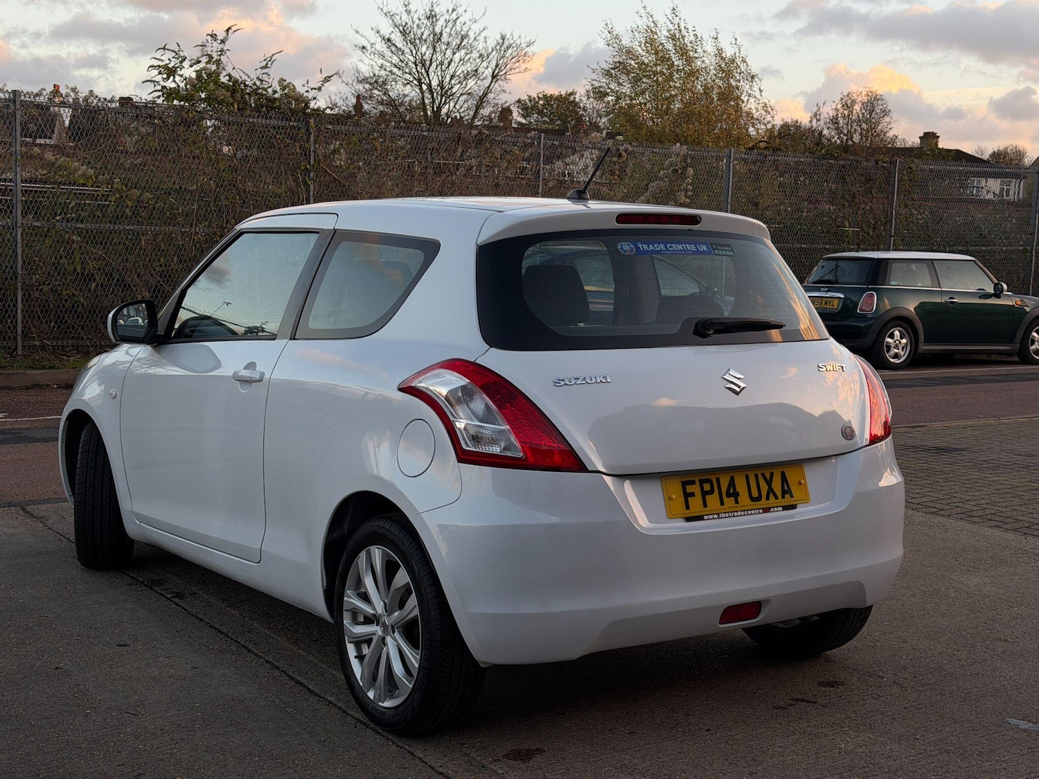 Used Suzuki Swift 2014 for sale - 76671381: Photo 17