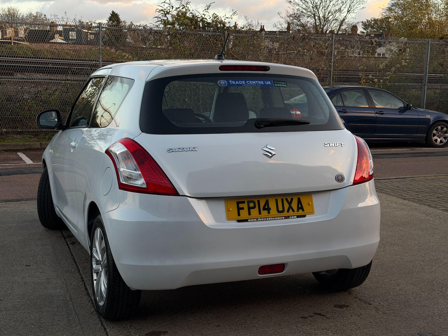 Used Suzuki Swift 2014 for sale - 76671381: Photo 18