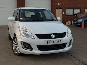 Used Suzuki Swift 2014 for sale - 76671381: Photo