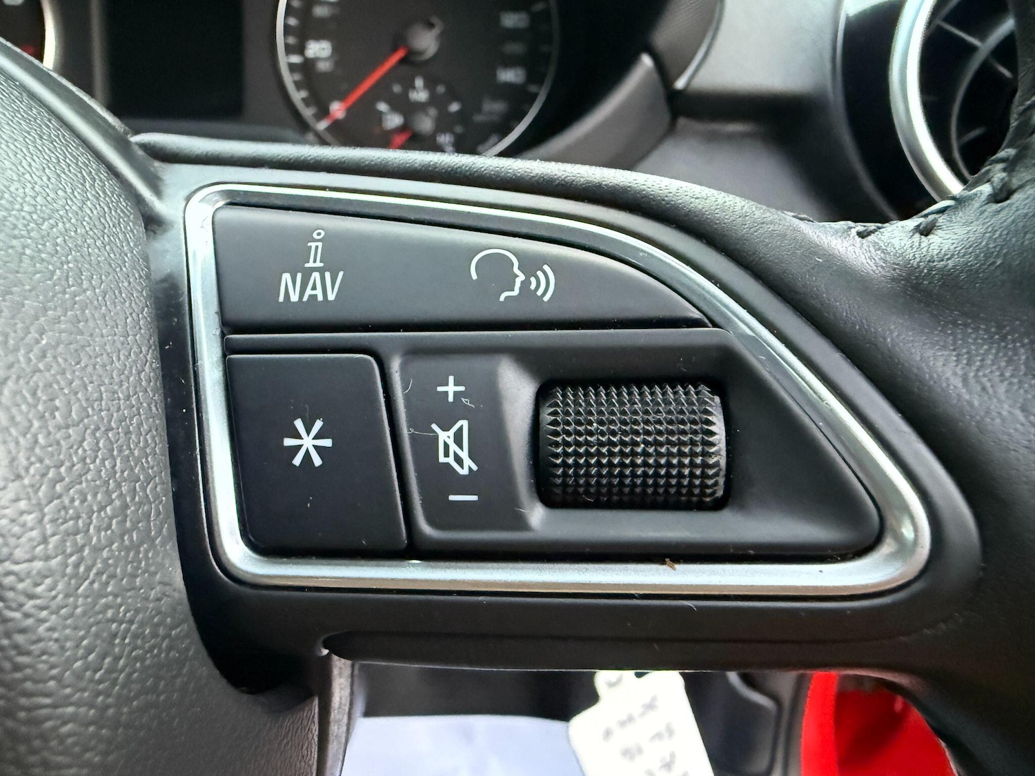 Used Audi A1 2014 for sale - 76498541: Photo 32