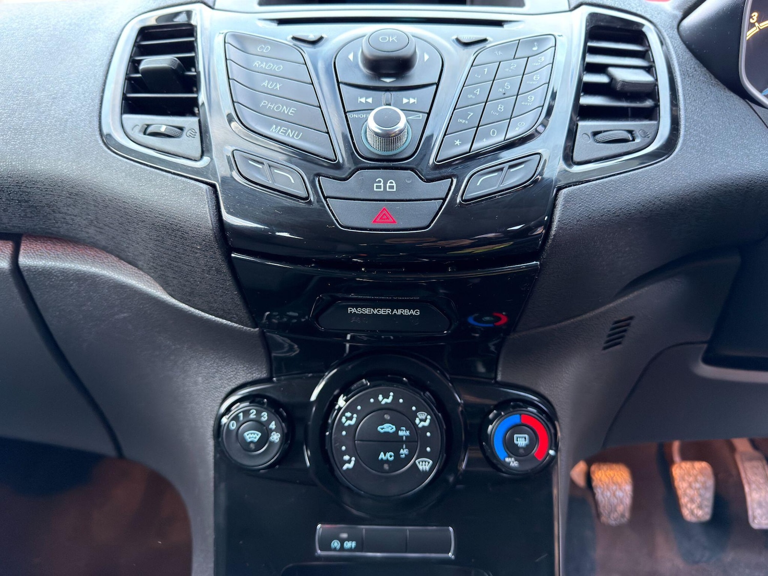 Used Ford Fiesta 2013 for sale - 76935834: Photo 25