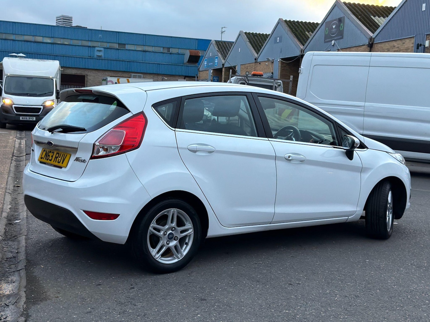 Used Ford Fiesta 2013 for sale - 76935834: Photo 7