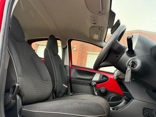 Used Peugeot 107 2013 for sale - 75808645: Photo 22