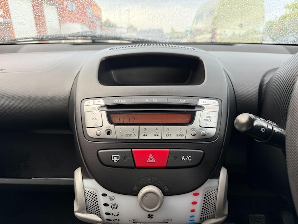 Used Peugeot 107 2013 for sale - 75808645: Photo 27