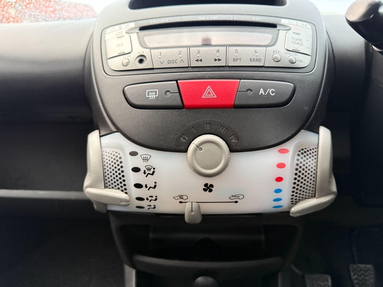 Vehicle 28