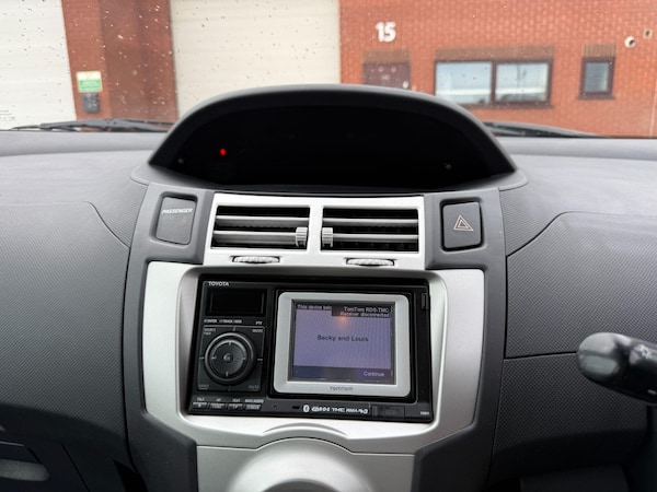 Used Toyota Yaris 2008 for sale - 76020329: Photo 26