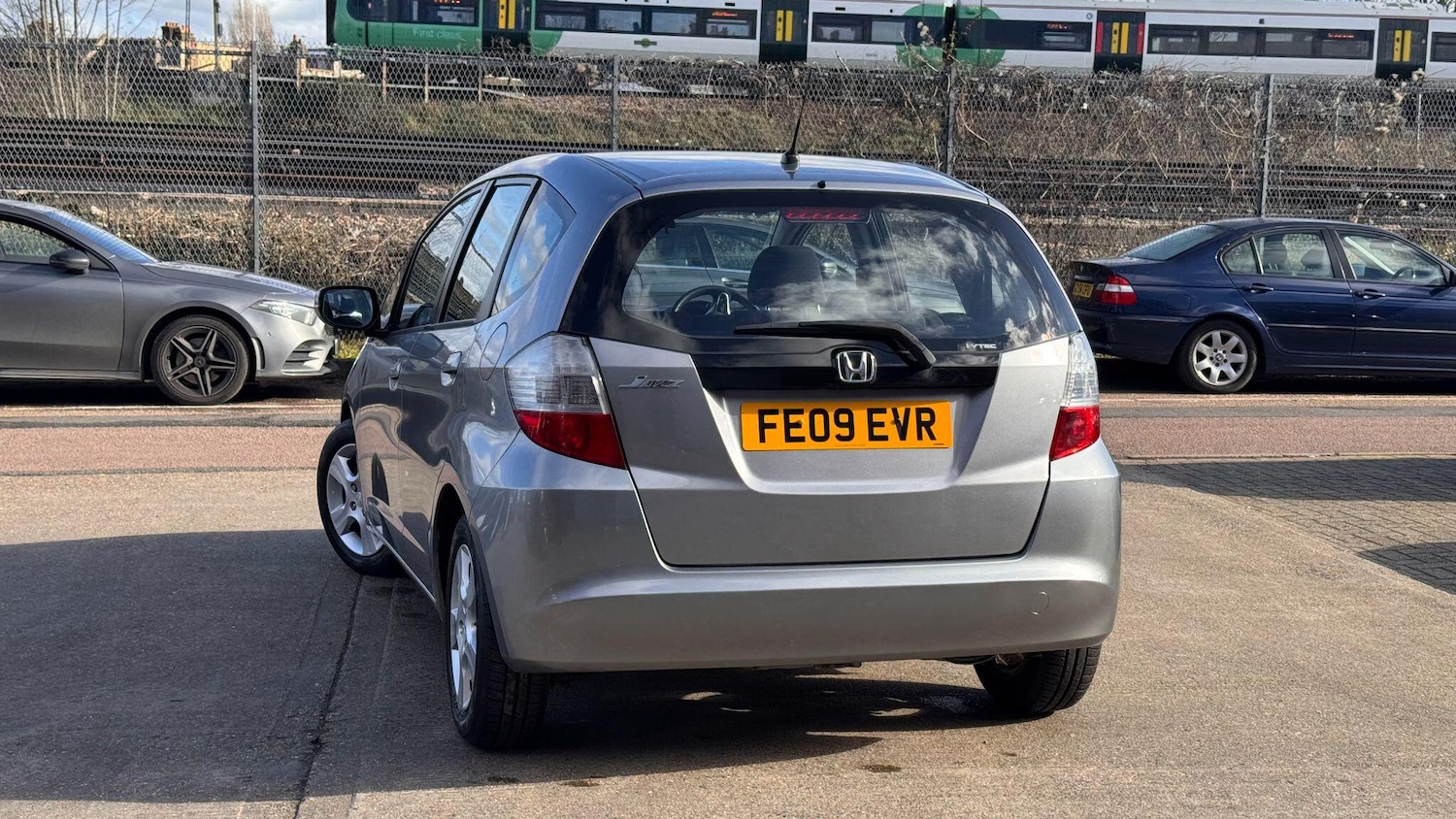 Used Honda Jazz 2009 for sale - 77658275: Photo 17