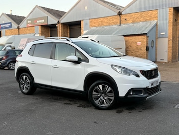 Used Peugeot 2008 2017 for sale - 75614454: Photo