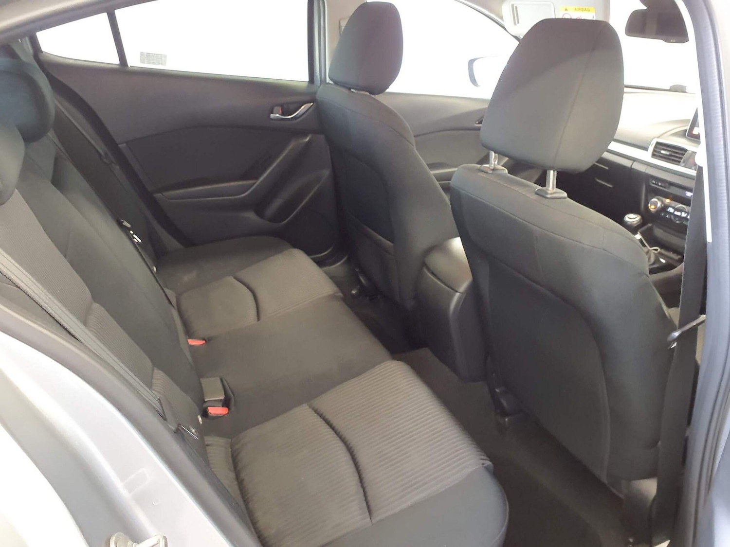 Used Mazda Mazda3 2015 for sale - 78147947: Photo 8