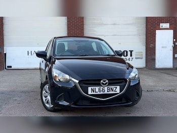 Used Mazda Mazda2 2016 for sale - 78087160: Photo