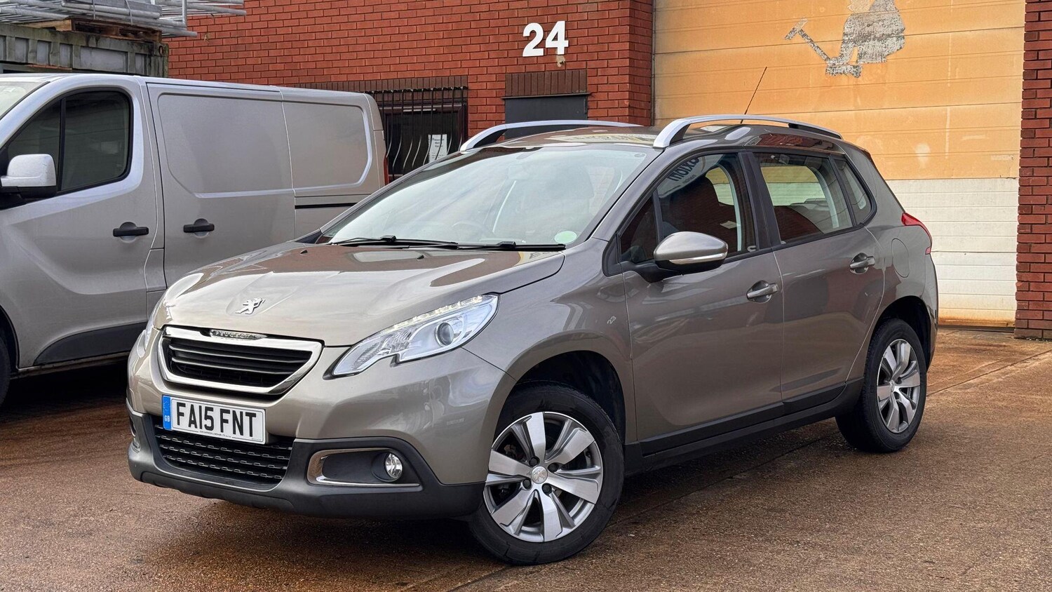 Used Peugeot 2008 2015 for sale - 77479448: Photo 14