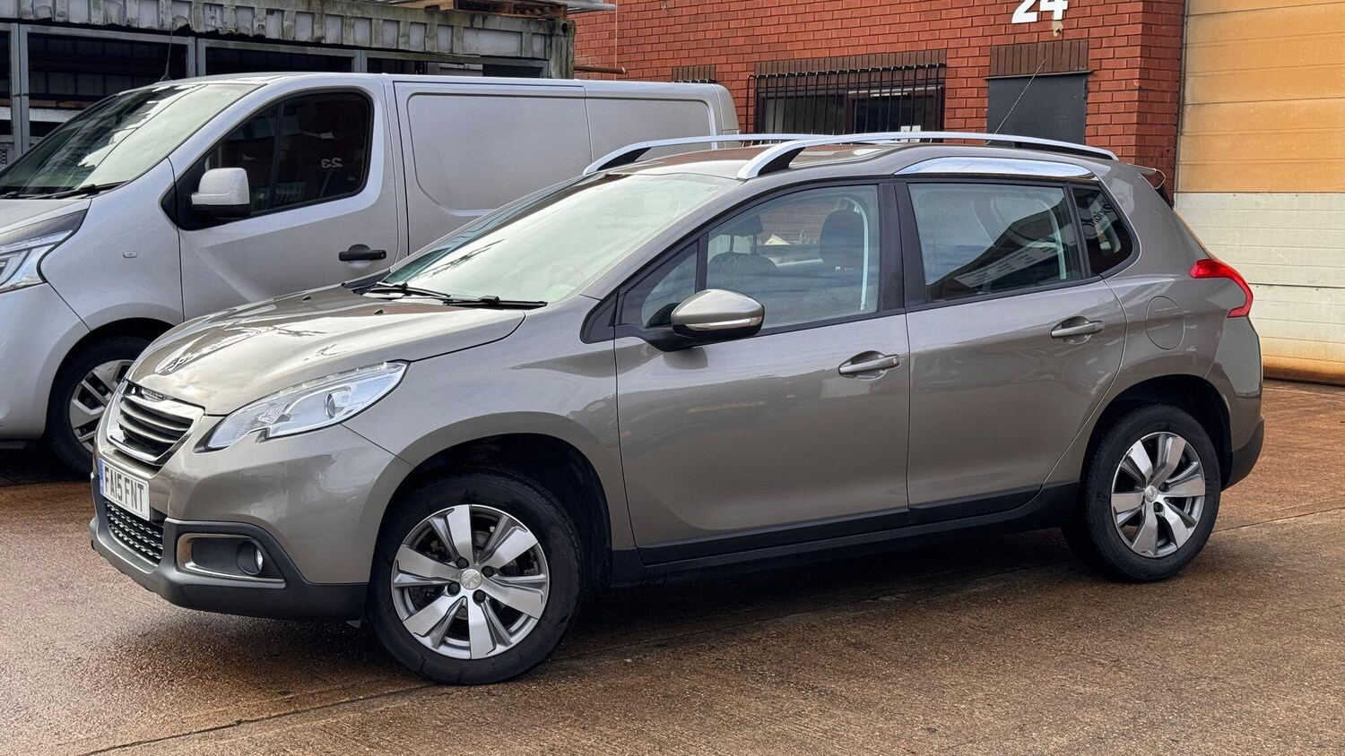 Used Peugeot 2008 2015 for sale - 77479448: Photo 15