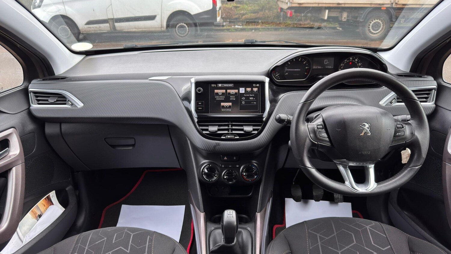 Used Peugeot 2008 2015 for sale - 77479448: Photo 26