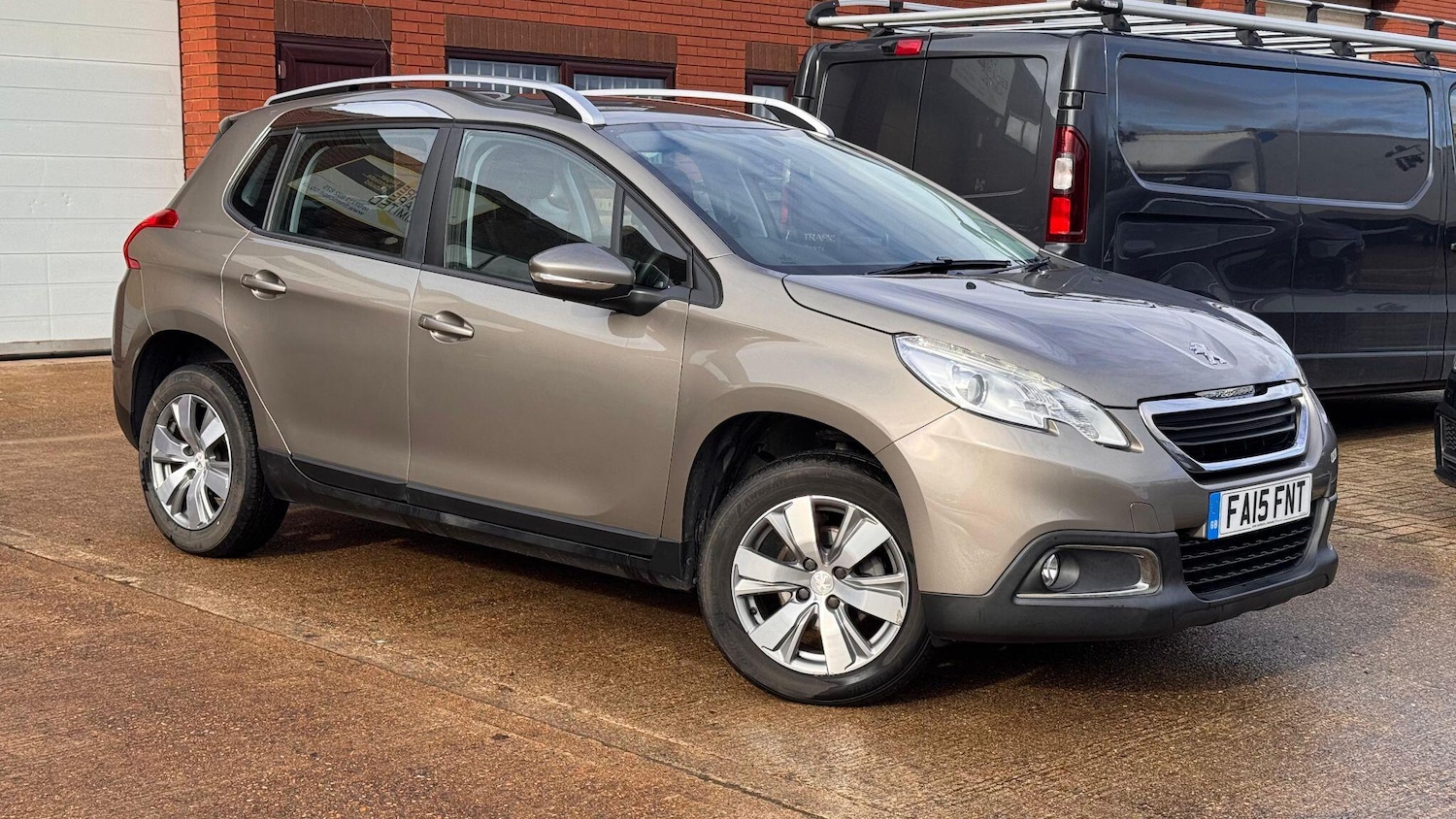 Used Peugeot 2008 2015 for sale - 77479448: Photo 5