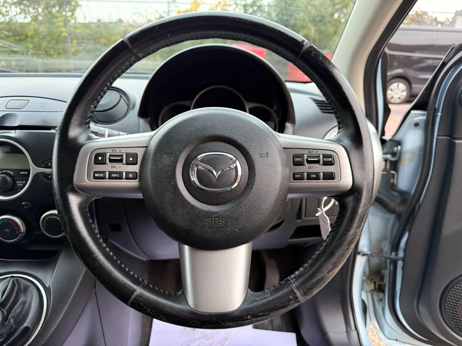 Used Mazda Mazda2 2009 for sale - 76095137: Photo 21