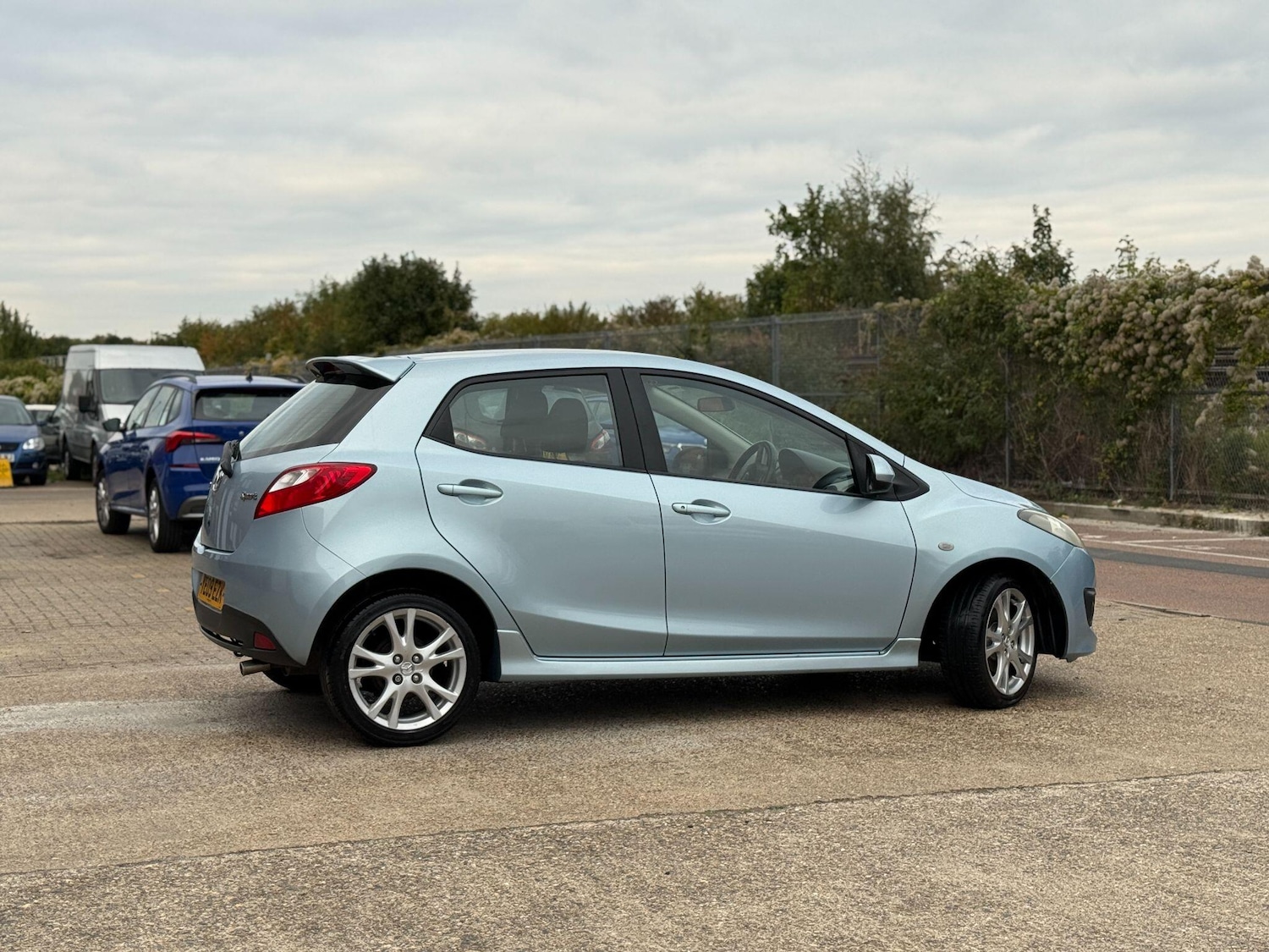 Used Mazda Mazda2 2009 for sale - 76095137: Photo 6