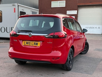 Used Vauxhall Zafira Tourer 2015 for sale - 76259144: Photo