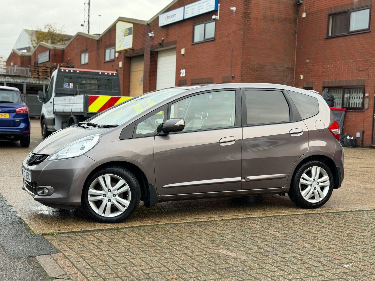 Used Honda Jazz 2013 for sale - 76584613: Photo 12