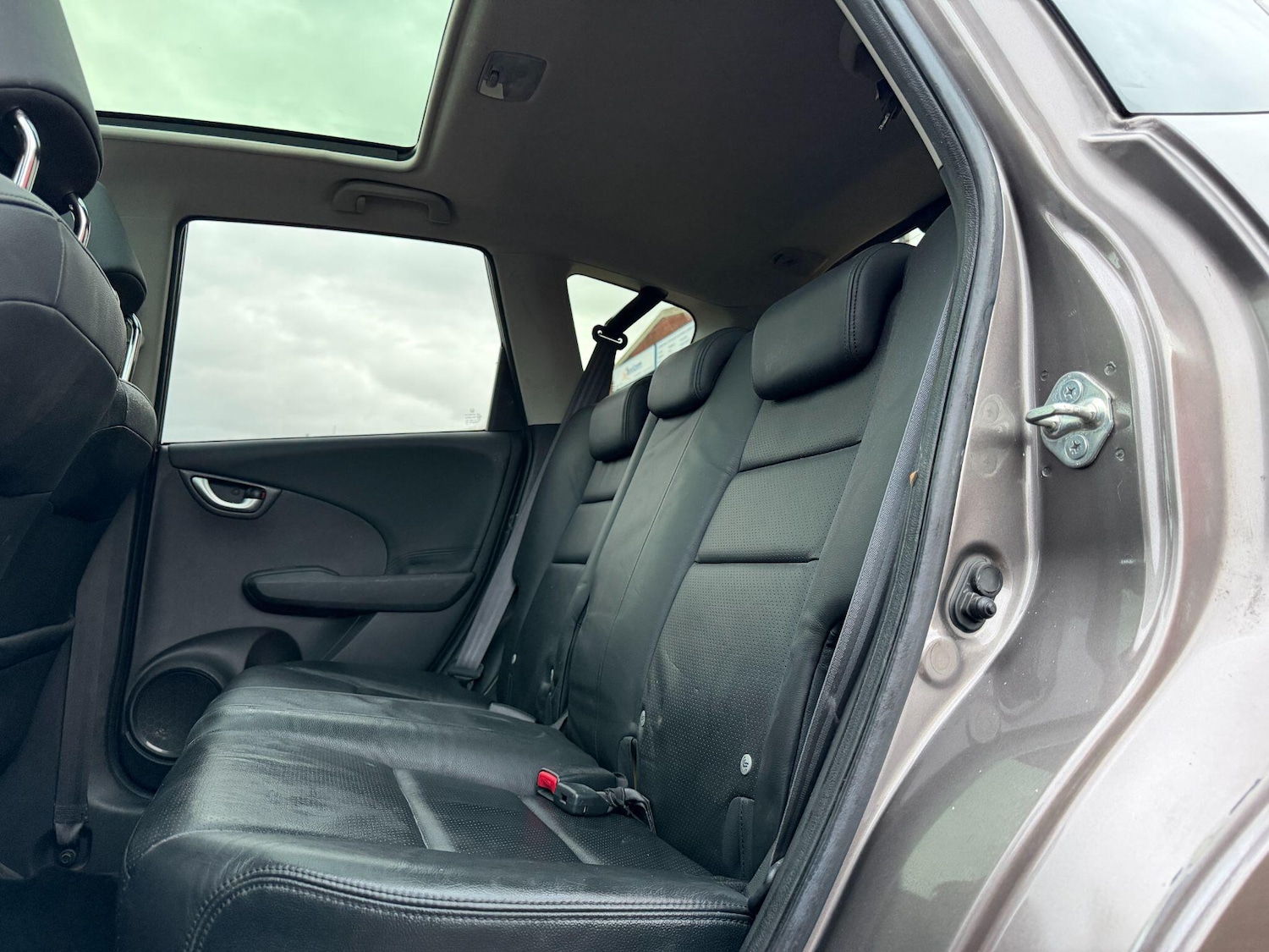 Used Honda Jazz 2013 for sale - 76584613: Photo 19