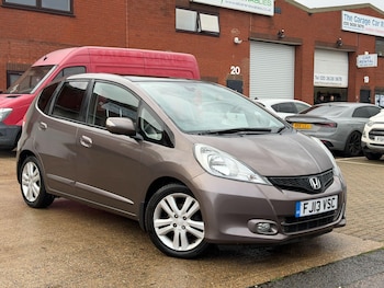 Used Honda Jazz 2013 for sale - 76584613: Photo