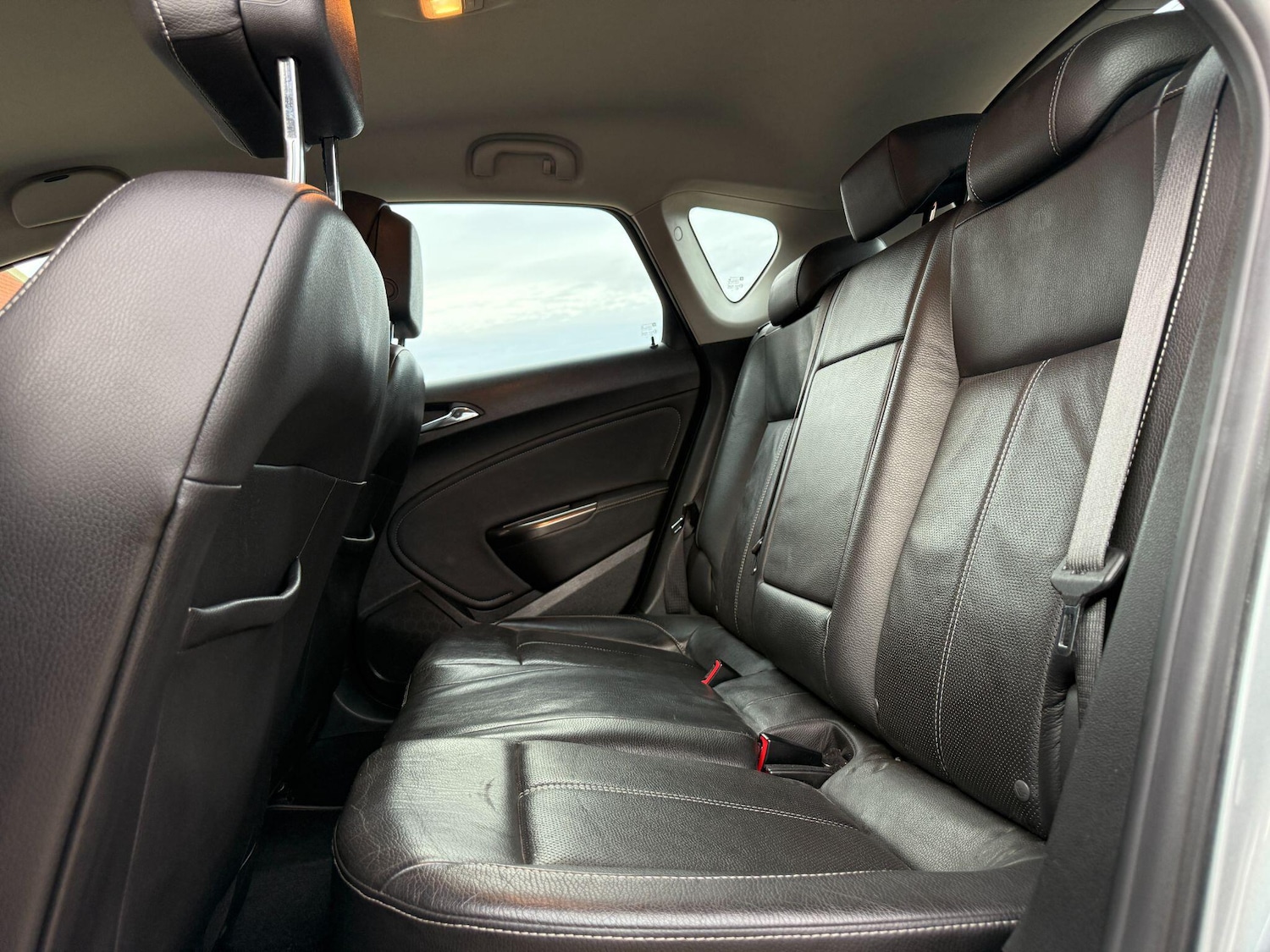 Used Vauxhall Astra 2012 for sale - 76424174: Photo 26