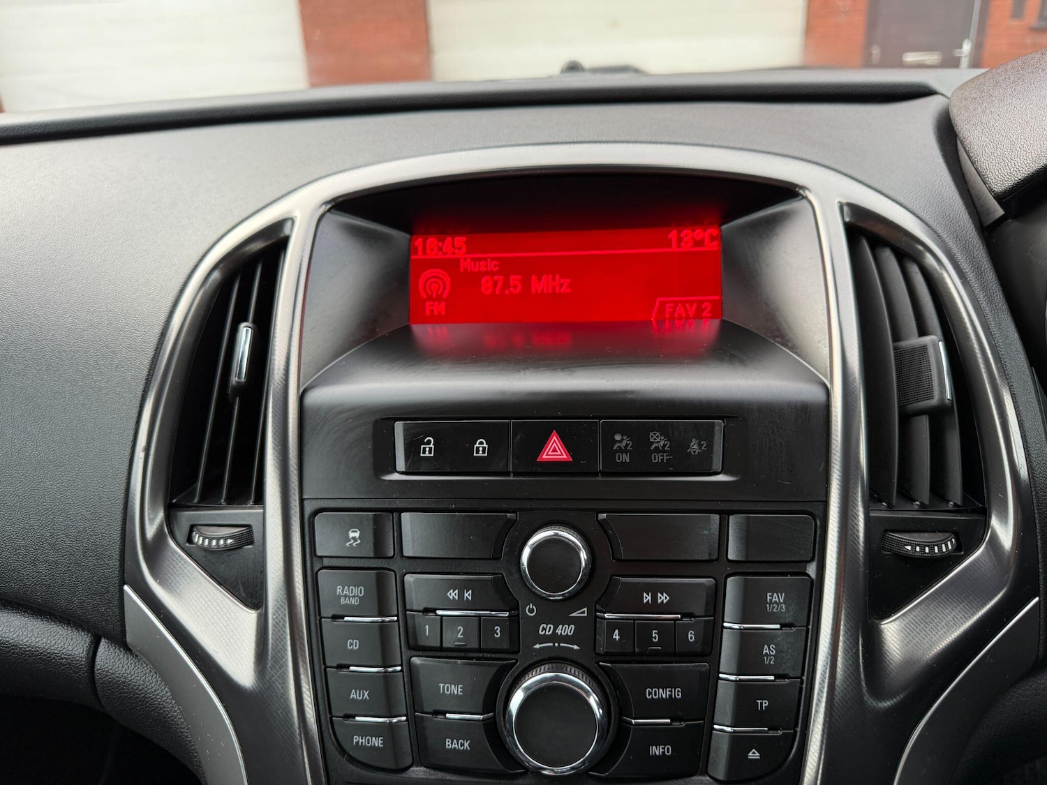 Used Vauxhall Astra 2012 for sale - 76424174: Photo 28