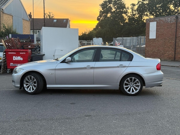 Used BMW 3 Series 2009 for sale - 75459459: Photo 13