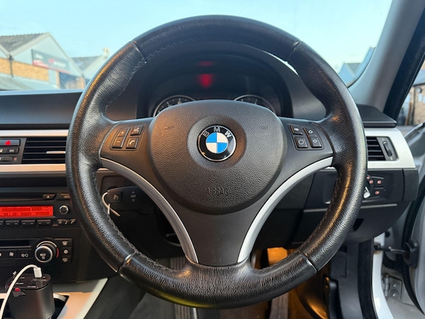 Used BMW 3 Series 2009 for sale - 75459459: Photo 19