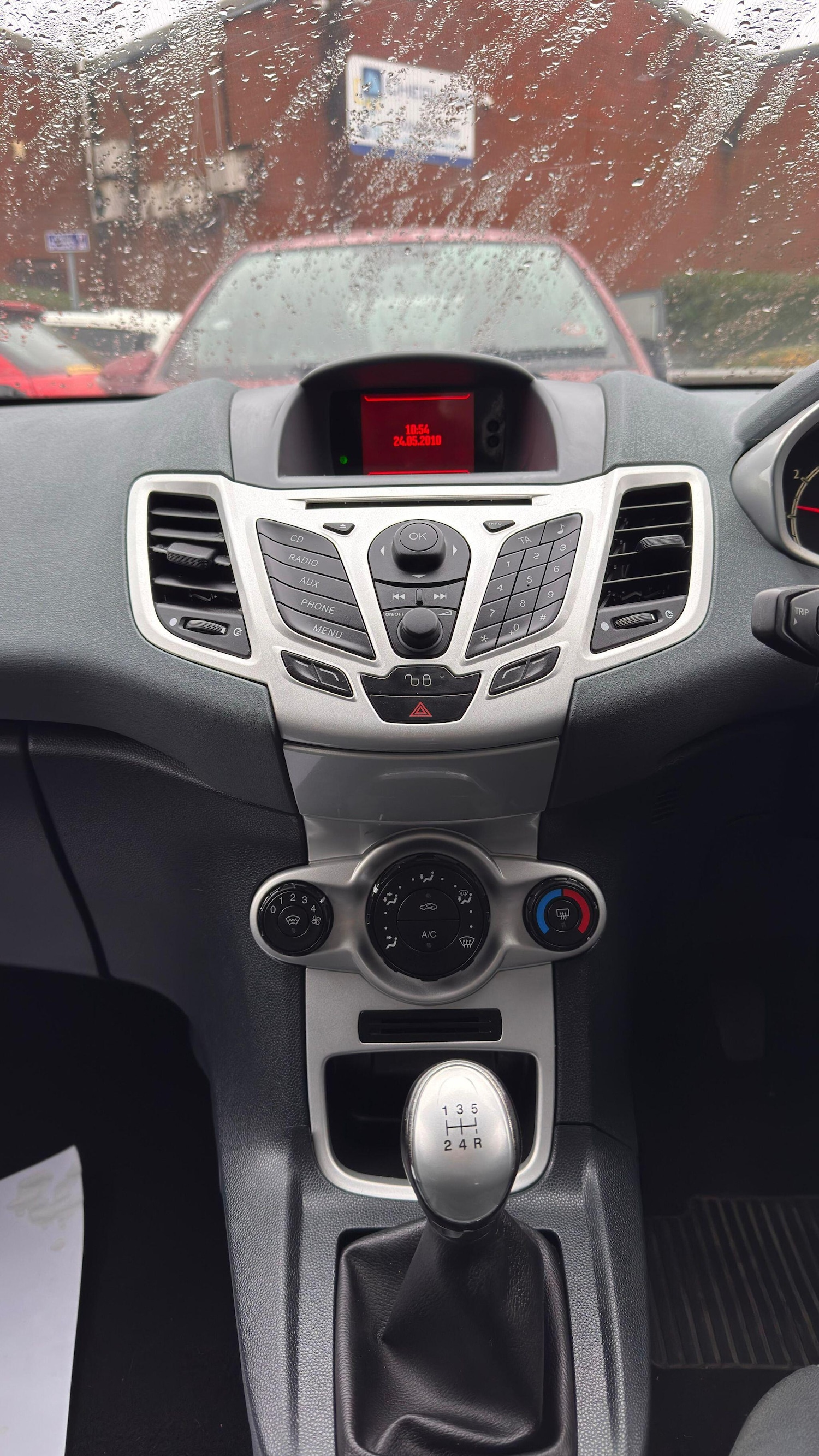 Used Ford Fiesta 2010 for sale - 77524573: Photo 25