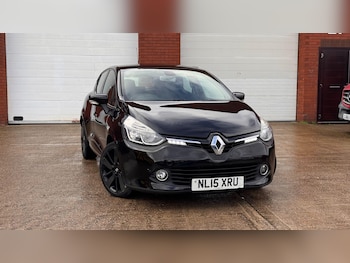 2015 (15) - 0.9 TCe Dynamique S MediaNav Euro 5 (s/s) 5dr