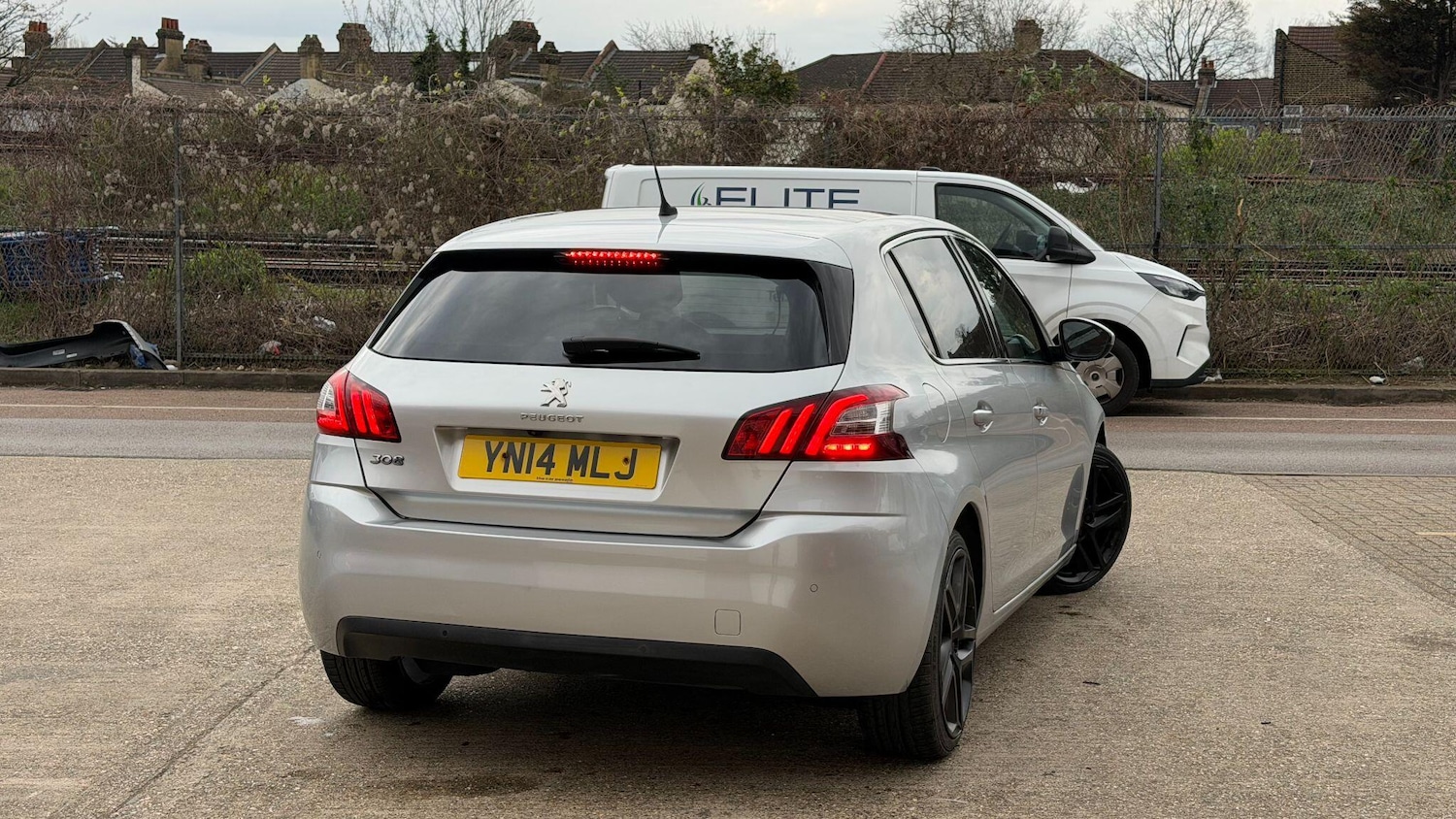 Used Peugeot 308 2014 for sale - 78087131: Photo 11