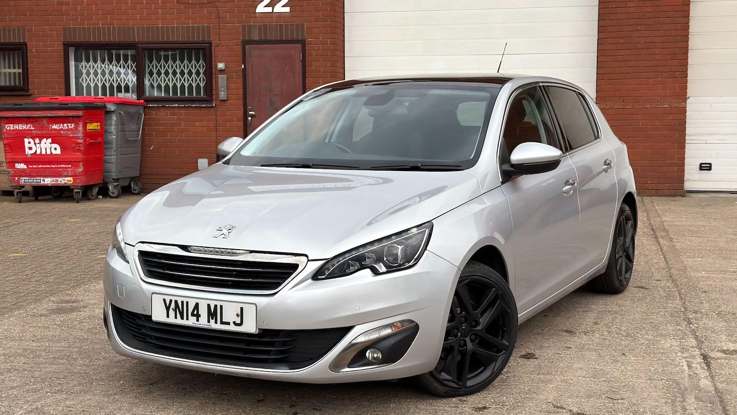 Used Peugeot 308 2014 for sale - 78087131: Photo 14