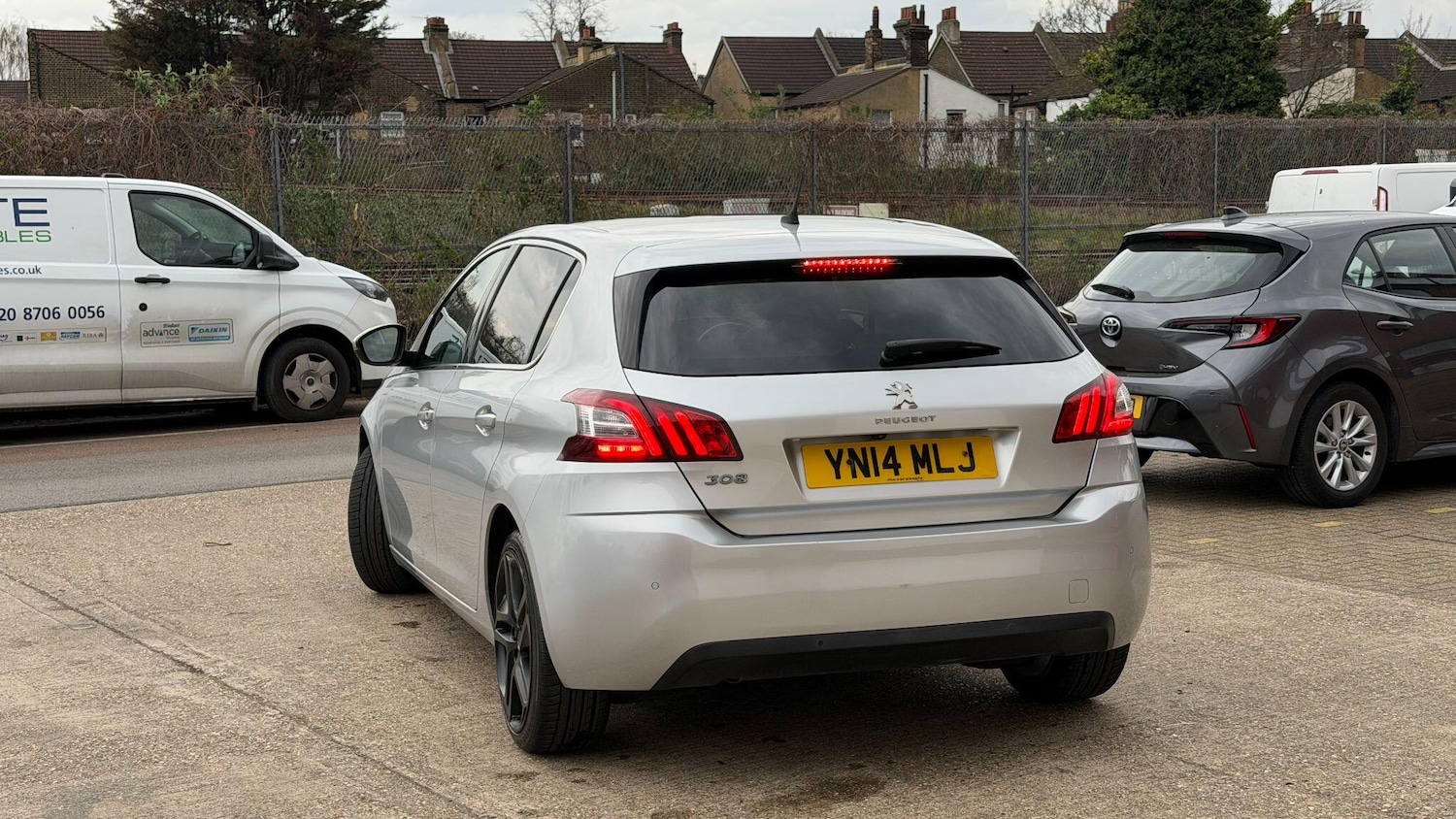 Used Peugeot 308 2014 for sale - 78087131: Photo 27