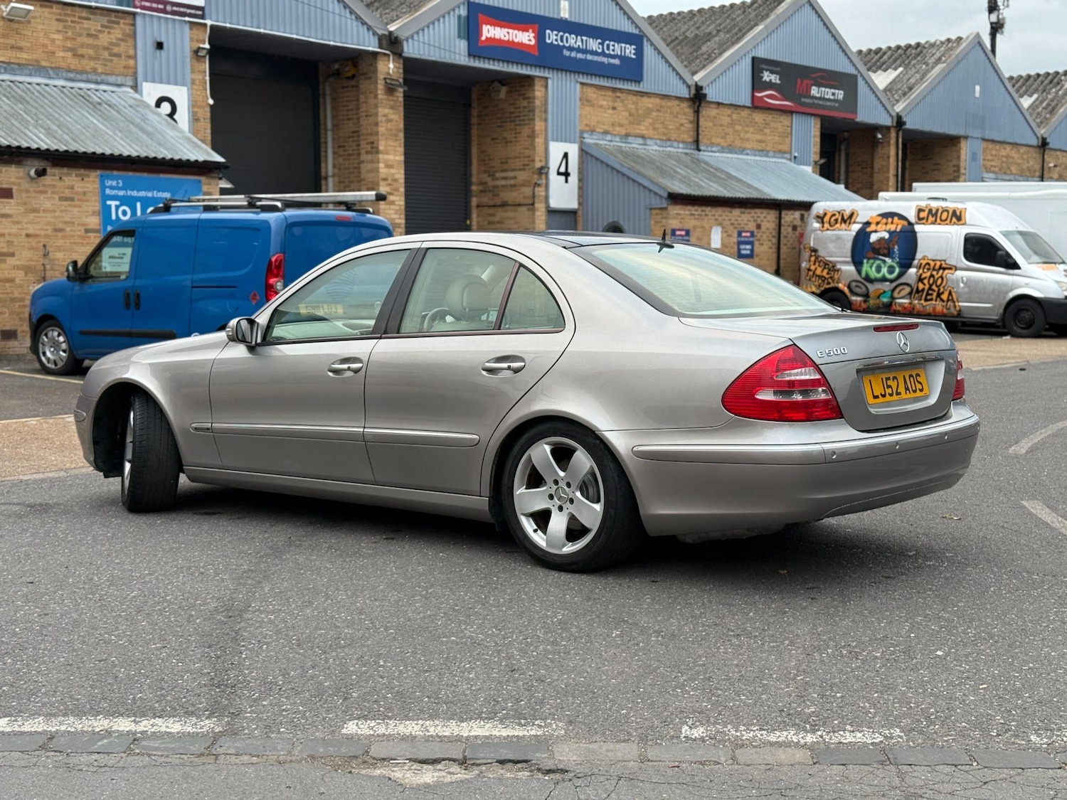 Used Mercedes-Benz E Class 2002 for sale - 77091420: Photo 15