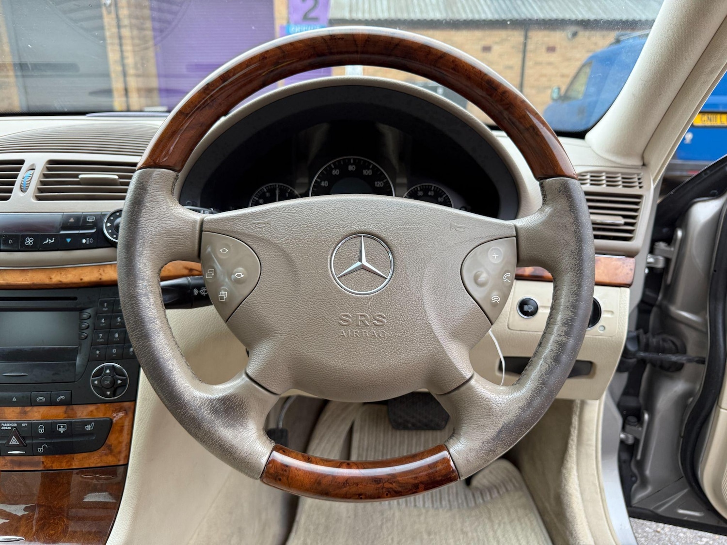Used Mercedes-Benz E Class 2002 for sale - 77091420: Photo 23