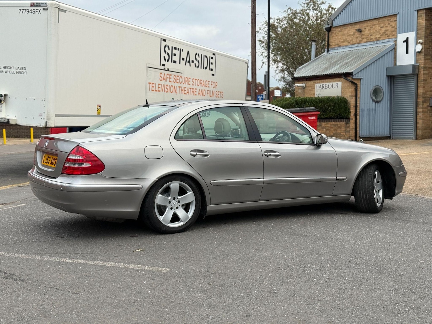 Used Mercedes-Benz E Class 2002 for sale - 77091420: Photo 7