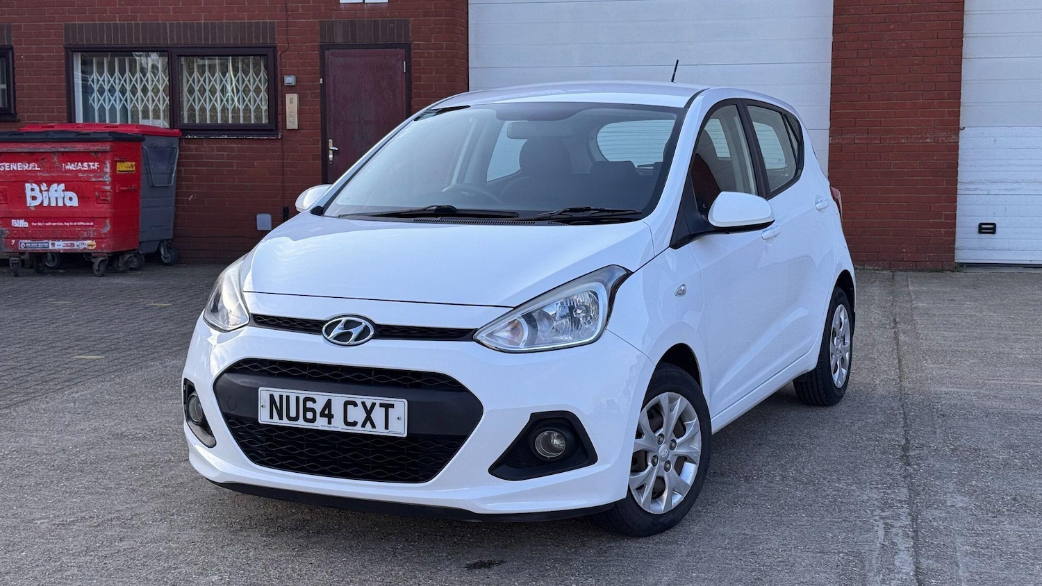 Used Hyundai i10 2014 for sale - 77737712: Photo 11