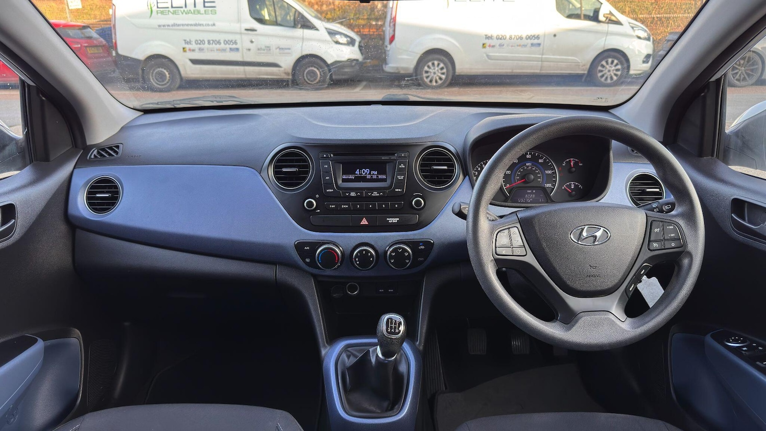 Used Hyundai i10 2014 for sale - 77737712: Photo 22