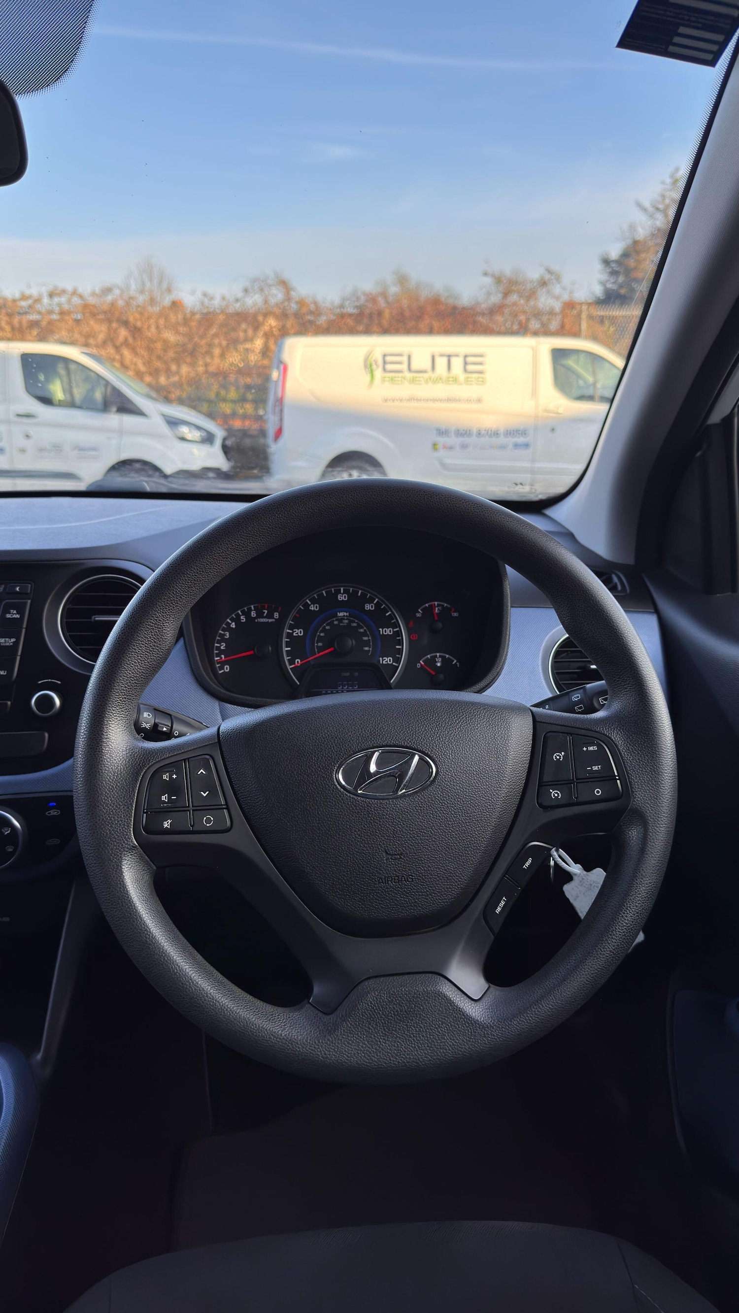 Used Hyundai i10 2014 for sale - 77737712: Photo 23