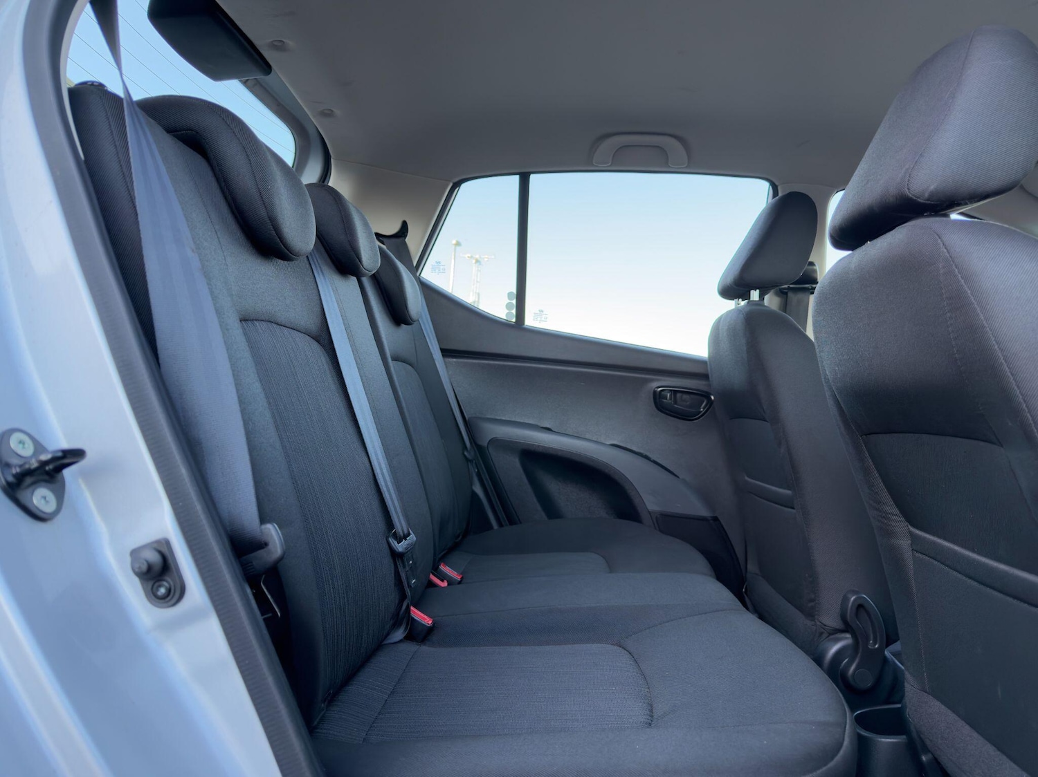 Used Hyundai i10 2014 for sale - 77978003: Photo 16