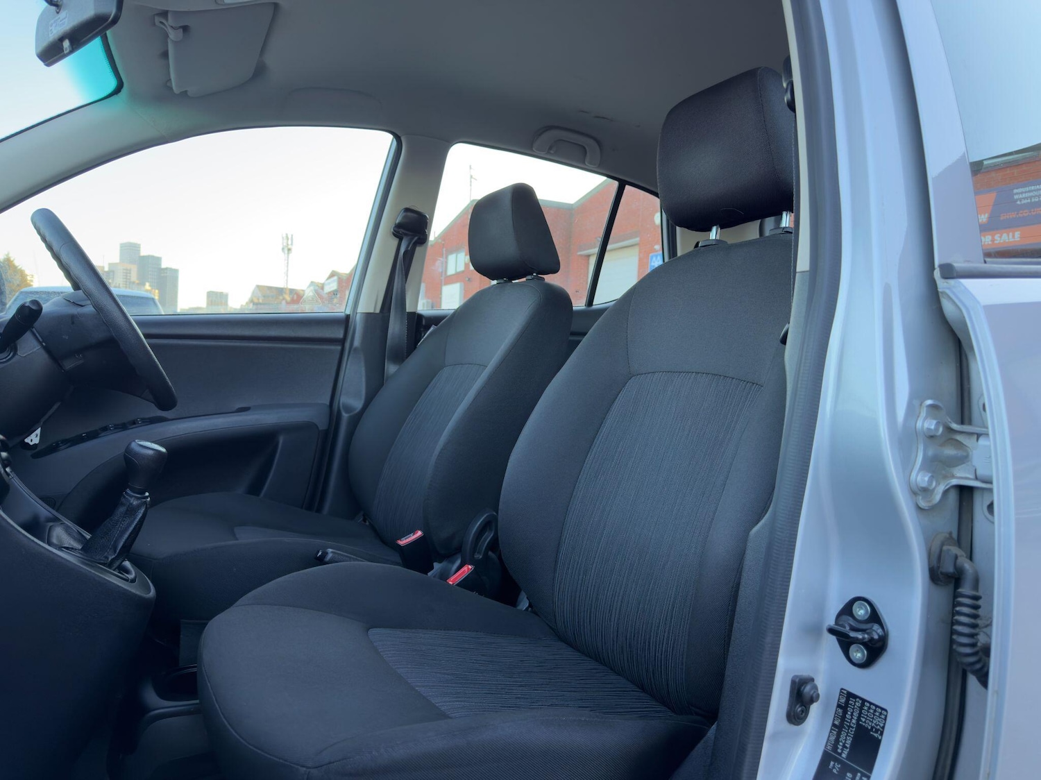 Used Hyundai i10 2014 for sale - 77978003: Photo 18