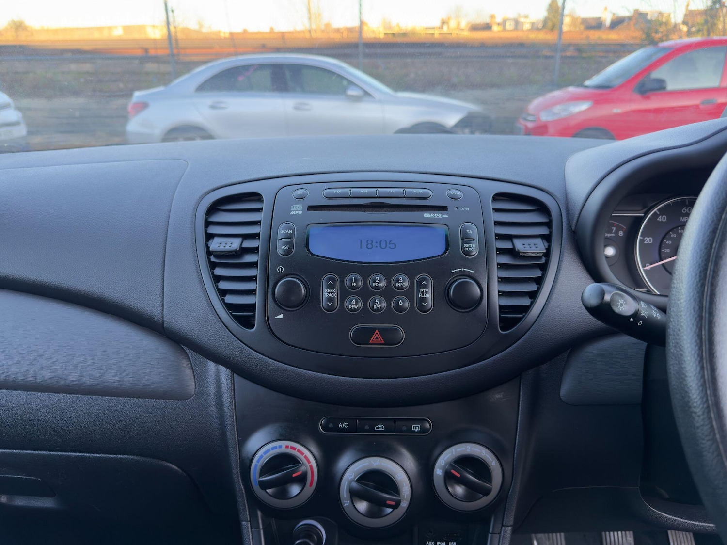 Used Hyundai i10 2014 for sale - 77978003: Photo 20